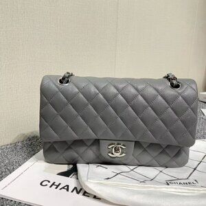 CHANEL Classic Flap CF bag